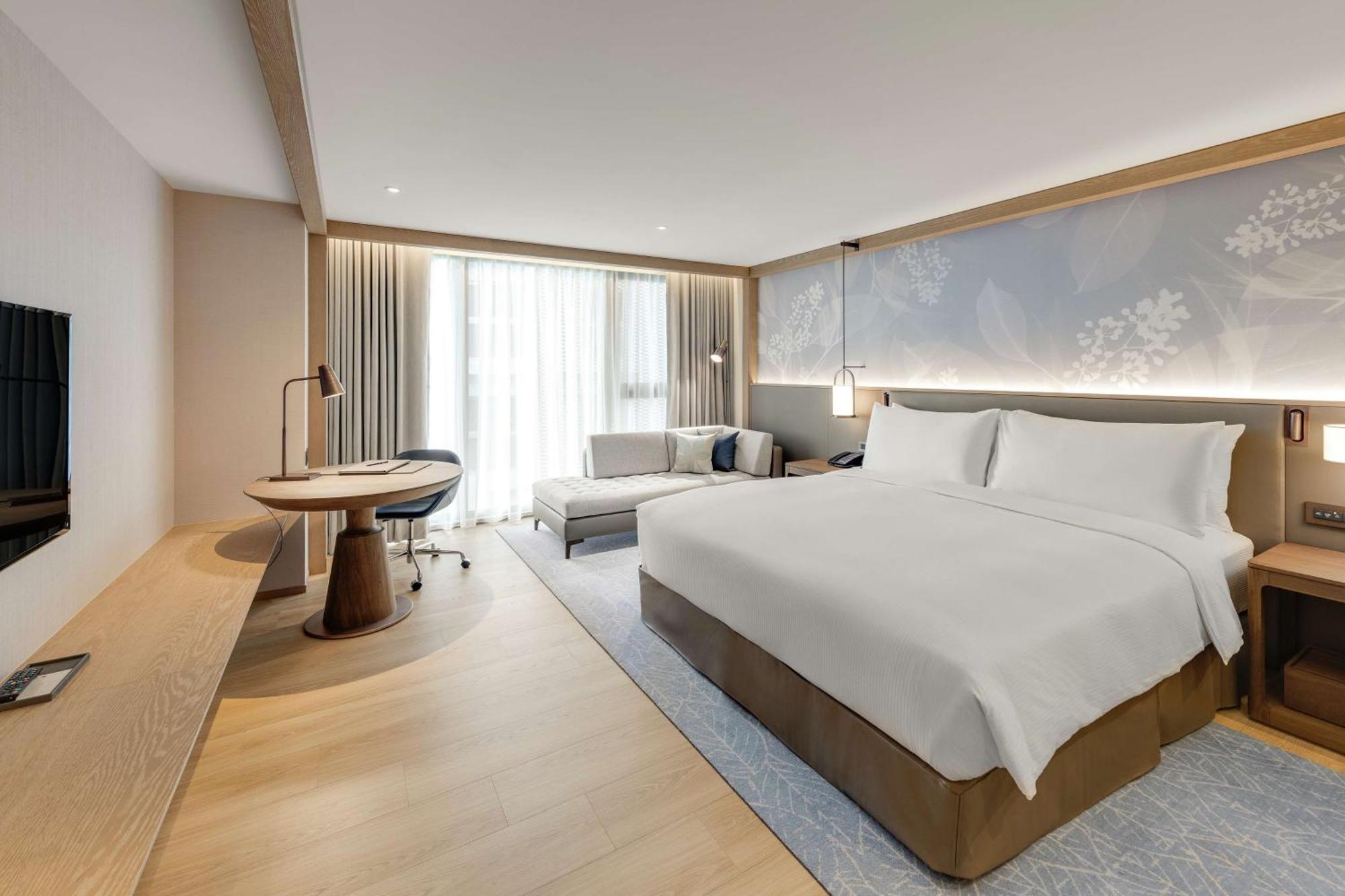 Doubletree By Hilton Taipei Zhongshan Eksteriør billede